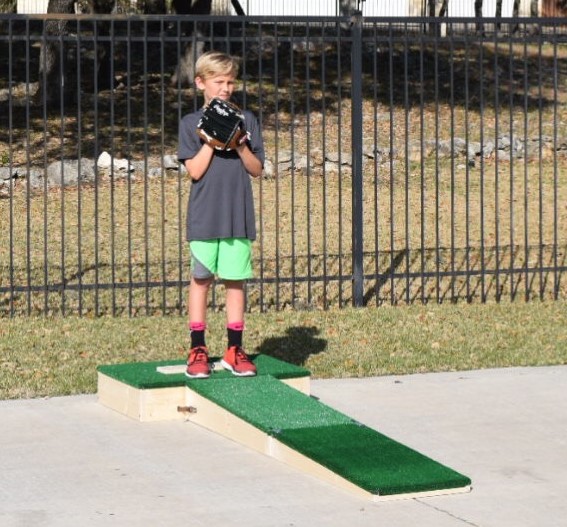 Portable Pitching Mound - 6" Travel Mound